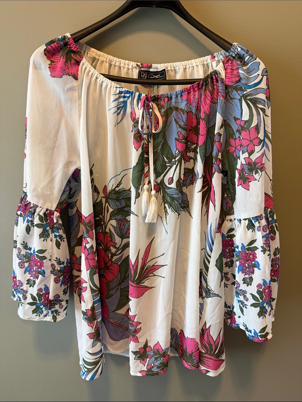 Beach Wear Lightweight Floral Off-Shoulder Peasant Top Bell Sleeve